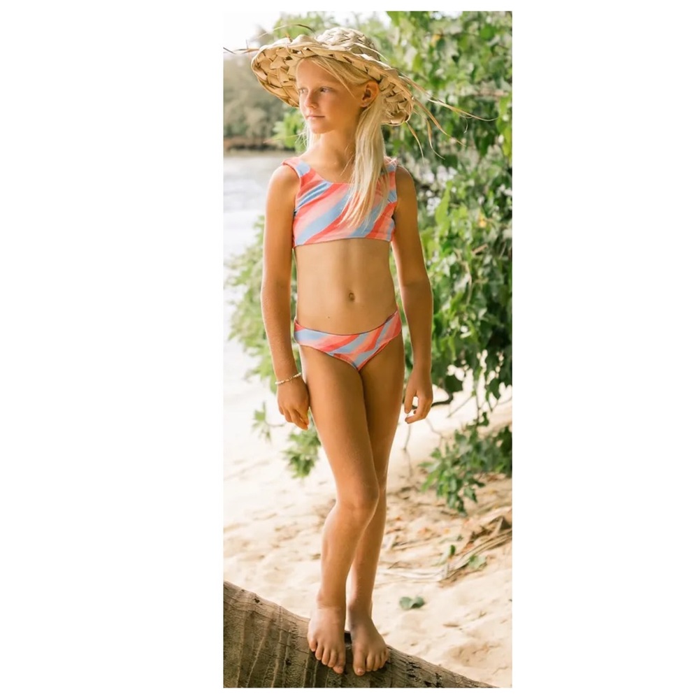 Feather 4 Arrow Bikini Island Hopper Reversible Two-Piece Swimsuit size 10